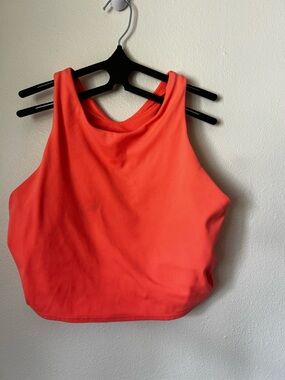 Athleta Neon Coral Medium Conscious Sports Bra Tank Racerback Crop Top